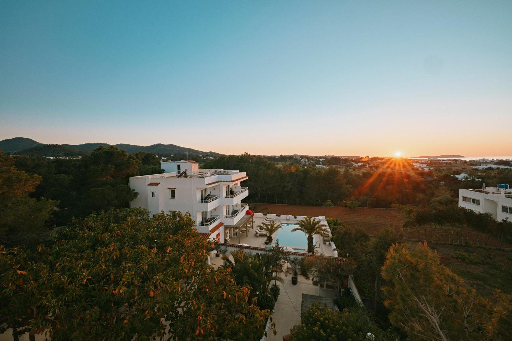 Sunset Oasis Ibiza Adults Only - New Rooms 2025 Sant Antoni de Portmany Екстериор снимка