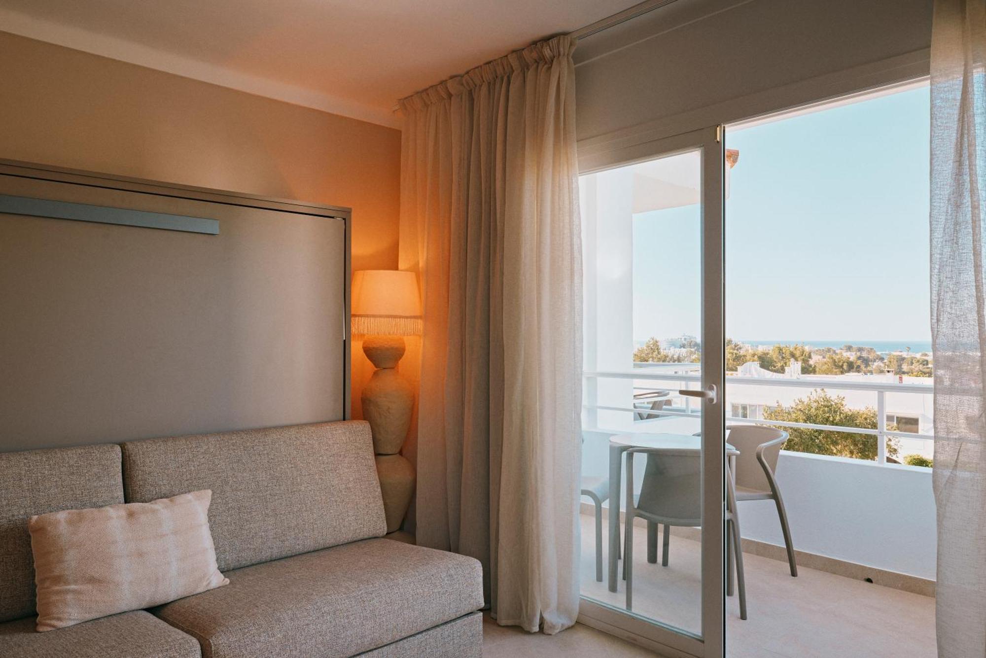 Sunset Oasis Ibiza Adults Only - New Rooms 2025 Sant Antoni de Portmany Екстериор снимка